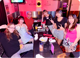 Girls Bar Hopping Tour